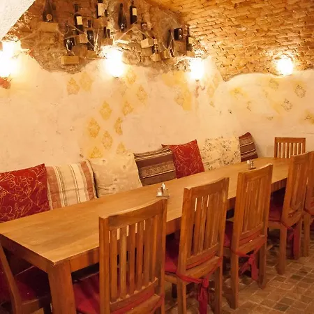 Bascarsija & 3* Maribor