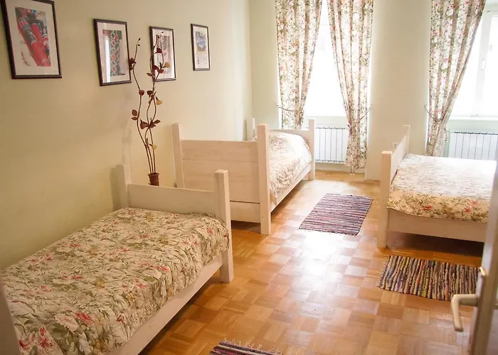 Bascarsija & 3* Maribor